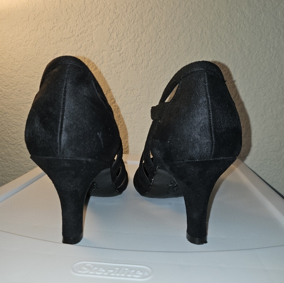 Dress shoes - Picture 3 of 6